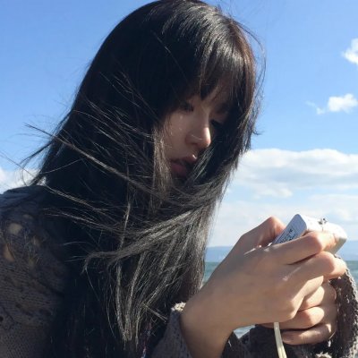 容基耶尔女士